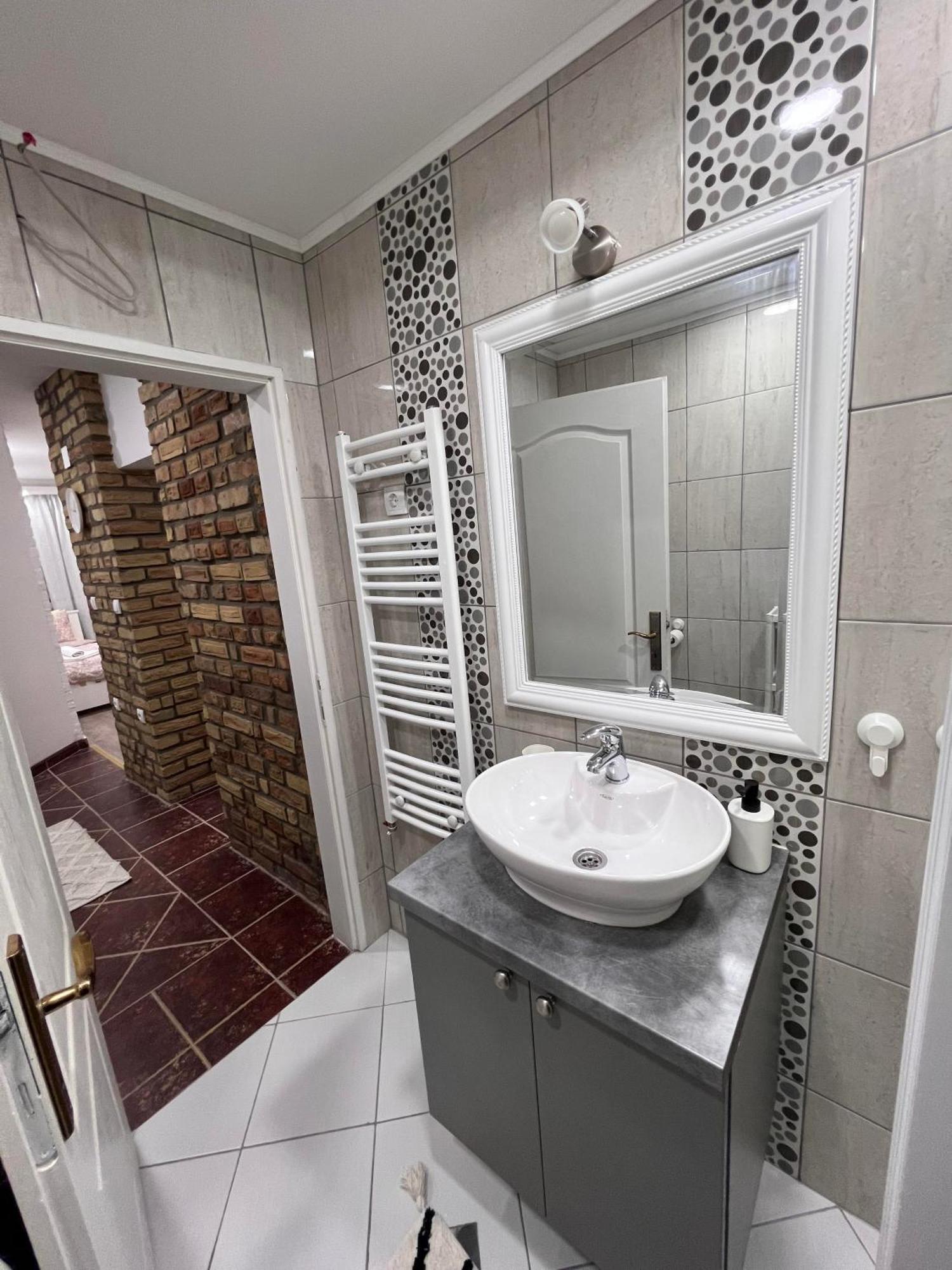 Guest House Lila Sombor Zewnętrze zdjęcie